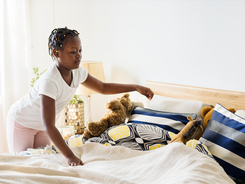 Tips and Tricks to Teach Your Children How to Make Their Bed